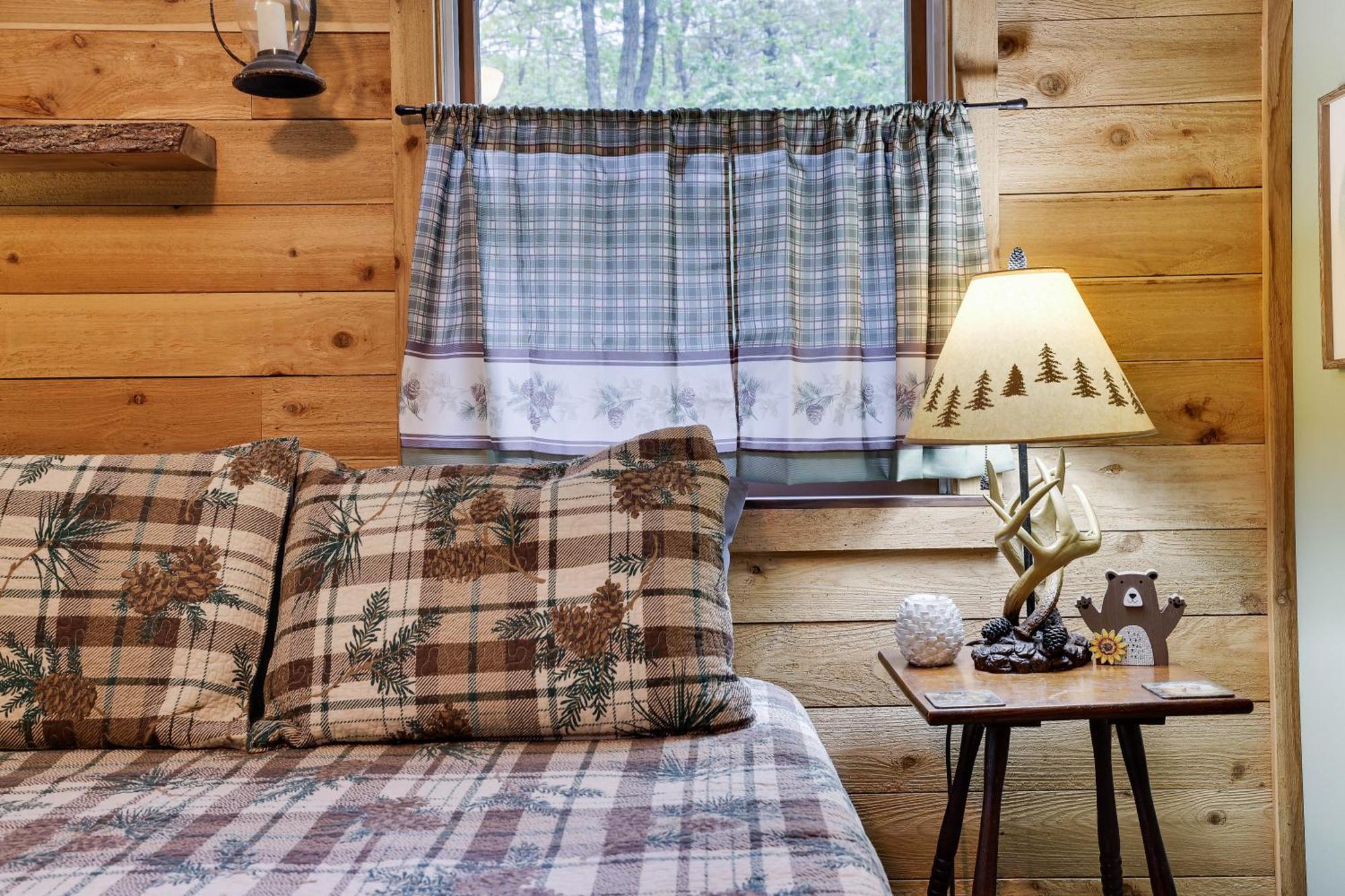 Serenity And Fun All In One In This Cozy Pocono Cabin 짐 소프 외부 사진