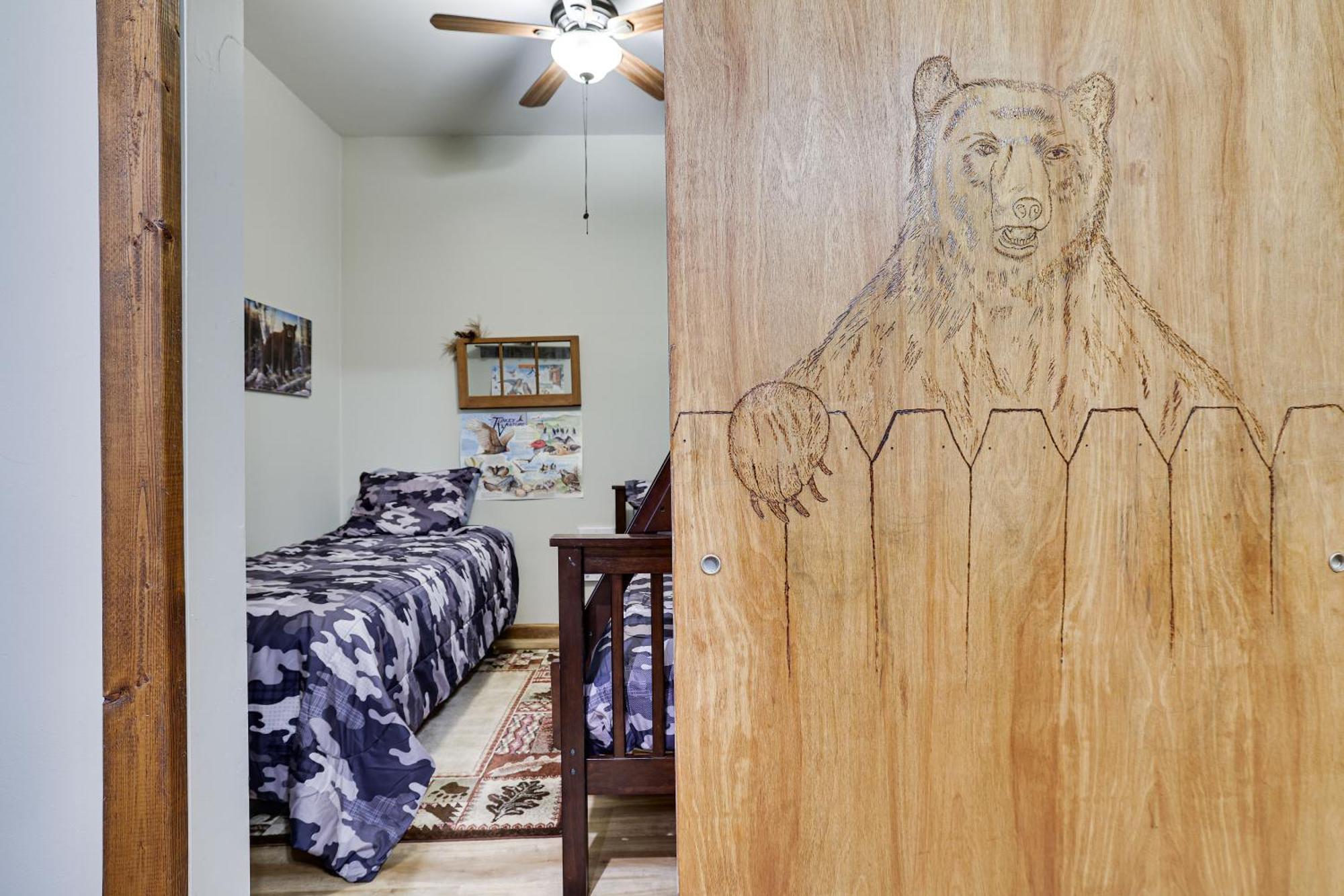 Serenity And Fun All In One In This Cozy Pocono Cabin 짐 소프 외부 사진