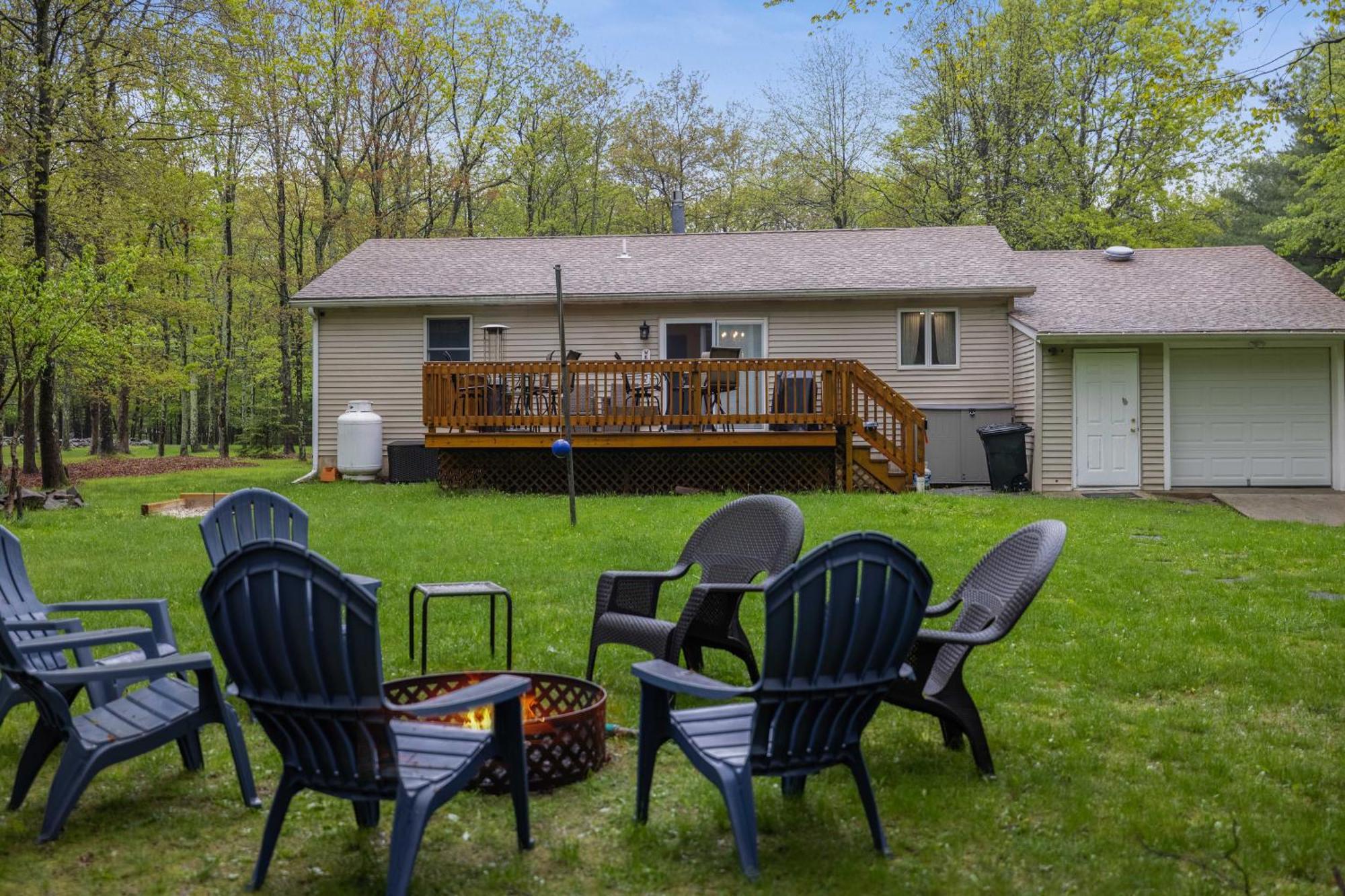 Serenity And Fun All In One In This Cozy Pocono Cabin 짐 소프 외부 사진